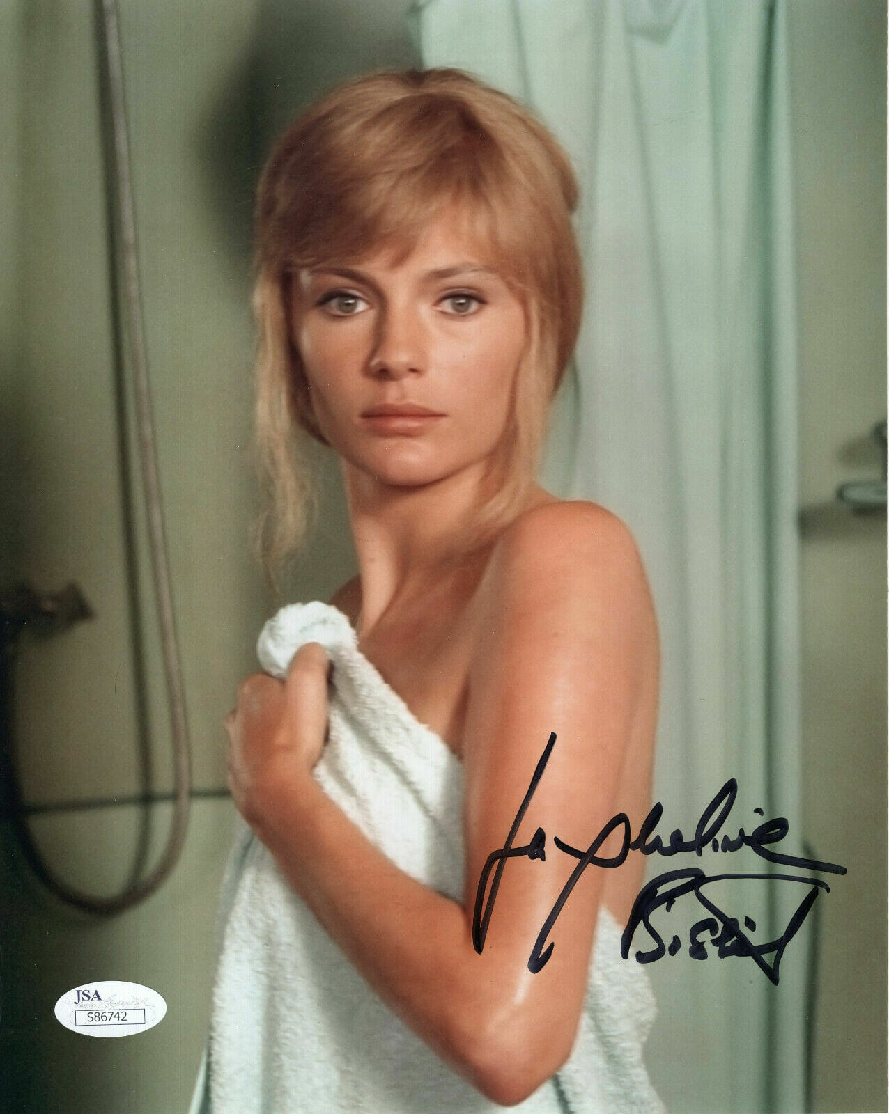 Jacqueline Bisset Hand Signed 8x10 Color Photo Sexy Pose In A Towel Jsa Autographia 