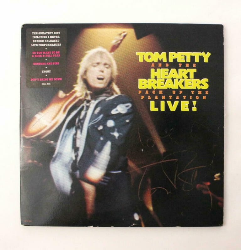TOM PETTY SIGNED AUTOGRAPH ALBUM VINYL RECORD – PACK UP THE PLANTATION LIVE! JSA COLLECTIBLE MEMORABILIA