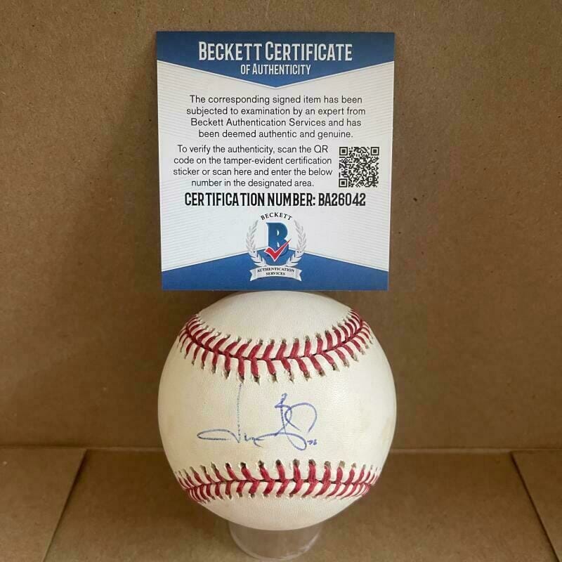 JASON GIAMBI NEW YORK YANKEES SIGNED M 