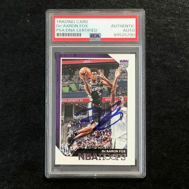 2018-19 NBA HOOPS #47 DE’AARON FOX SIGNED AUTO SLABBED PSA KINGS COLLECTIBLE MEMORABILIA