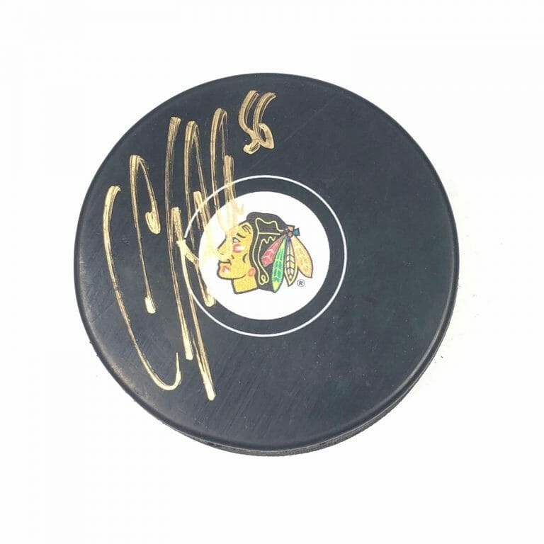 ERIK GUSTAFSSON SIGNED HOCKEY PUCK PSA/DNA CHICAGO BLACKHAWKS AUTOGRAPHED COLLECTIBLE MEMORABILIA