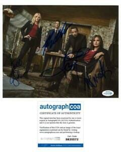 "Law & Order: SVU" Cast AUTOGRAPHS Signed 8x10 Photo - Mariska Hargitay