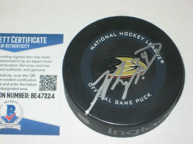 JAMIE DRYSDALE SIGNED ANAHEIM DUCKS OFFICIAL GAME PUCK W/ BECKETT COA (BAS) COLLECTIBLE MEMORABILIA