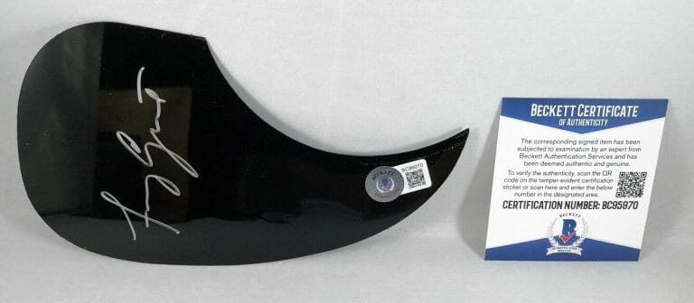 AMY GRANT SIGNED ACOUSTIC PICKGUARD BECKETT BAS 2 COA COLLECTIBLE MEMORABILIA