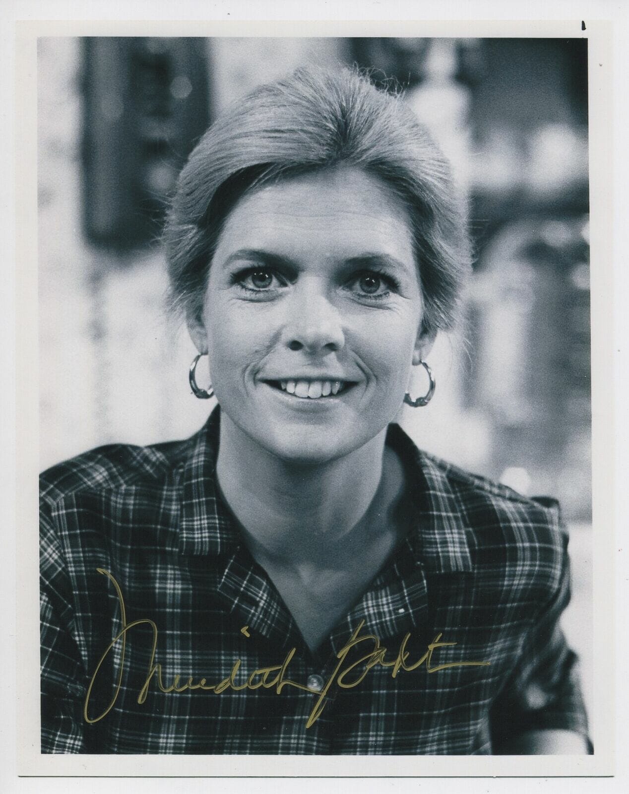 Meredith Baxter Signed 8x10 Photo Family Ties 2 COA | Autographia
