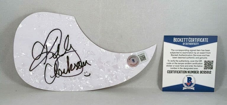 KELLY CLARKSON SIGNED ACOUSTIC PICKGUARD BECKETT BAS COA COLLECTIBLE MEMORABILIA