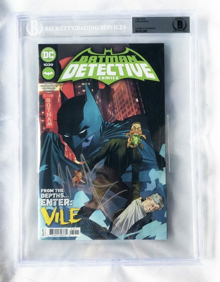 CHRISTIAN BALE SIGNED COMIC BOOK BECKETT BAS DC BATMAN 9 COA COLLECTIBLE MEMORABILIA