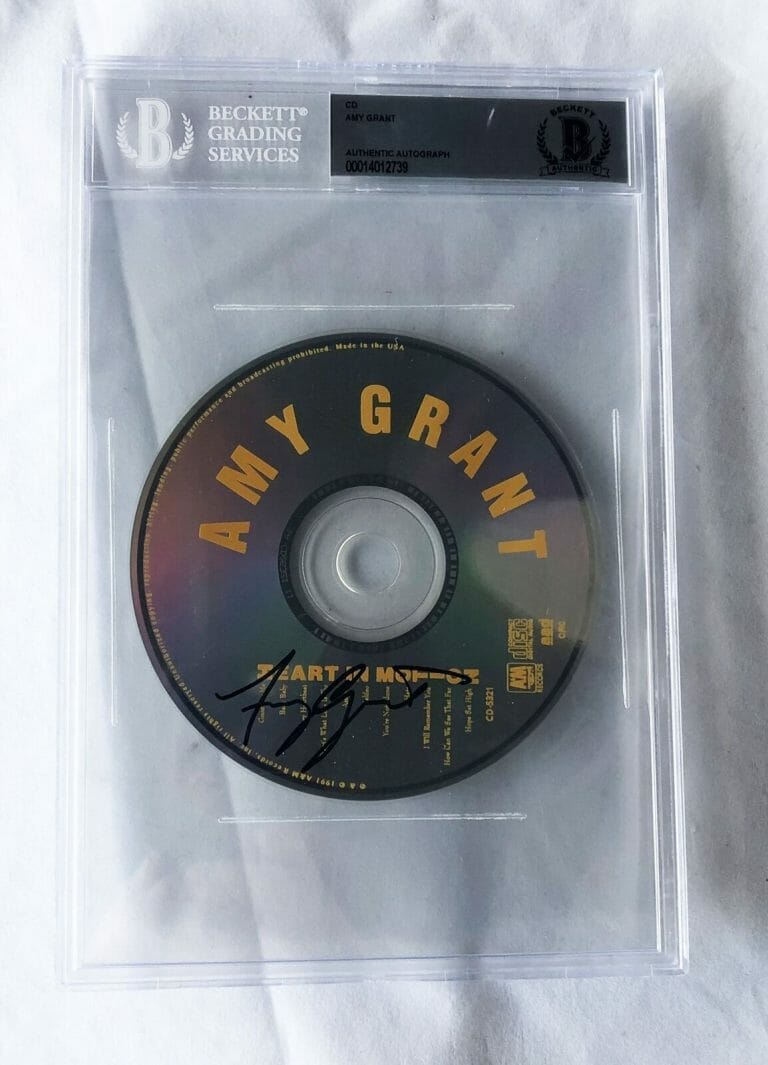 AMY GRANT SIGNED CD BECKETT BAS COA COLLECTIBLE MEMORABILIA