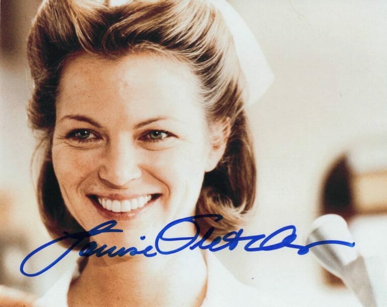 Louise Fletcher Signed Autograph X Photo Nurse Ratched Oscar