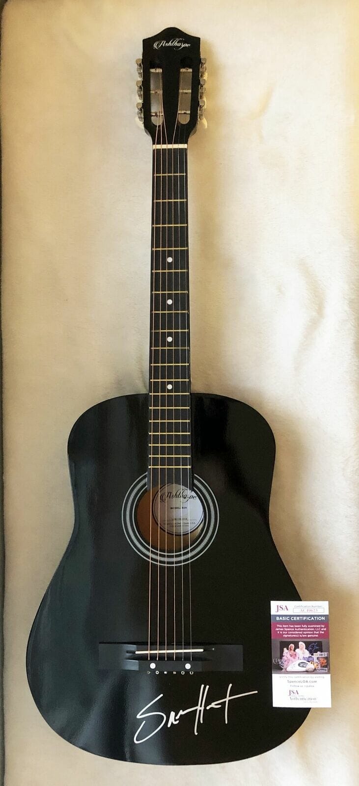 SAM HUNT SIGNED GUITAR JSA COA COLLECTIBLE MEMORABILIA