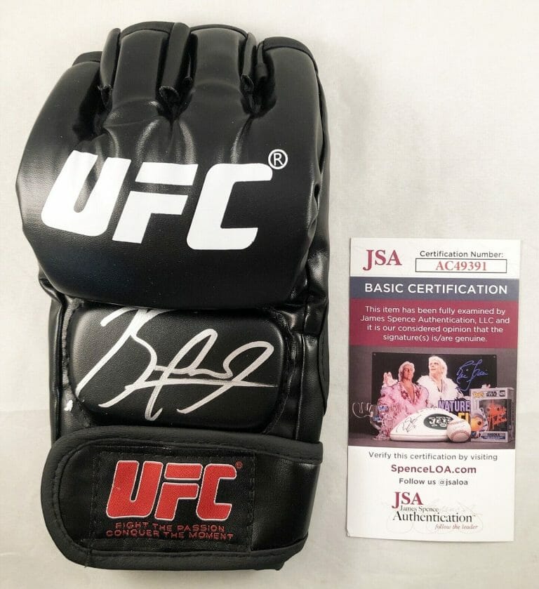KAMARU USMAN SIGNED UFC MMA GLOVE JSA COA COLLECTIBLE MEMORABILIA