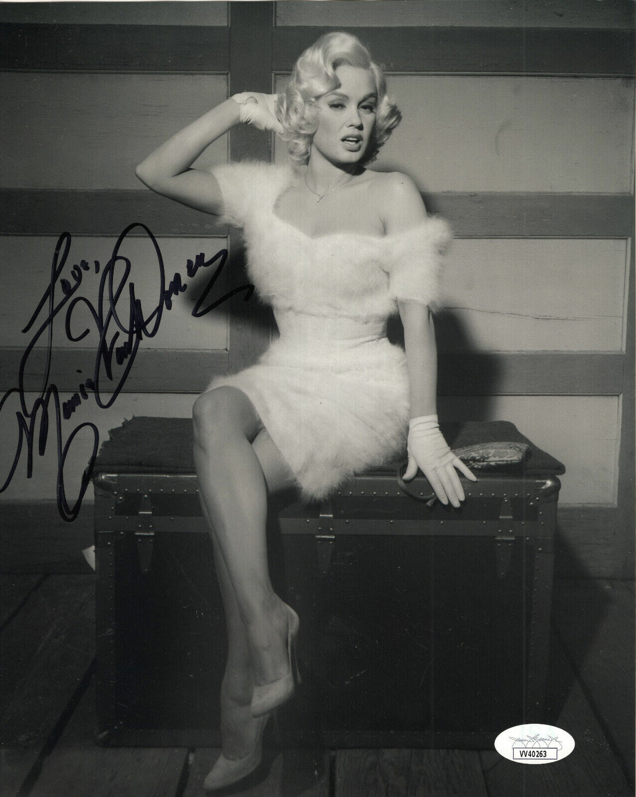 Mamie Van Doren Hand Signed 8x10 Photo Sexy Pose Sexy Legs Jsa