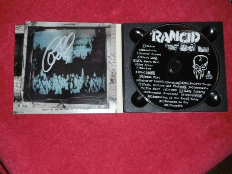 RANCID SIGNED BY LARS FREDERIKSEN LIFE WON’T WAIT CD COVER COLLECTIBLE MEMORABILIA