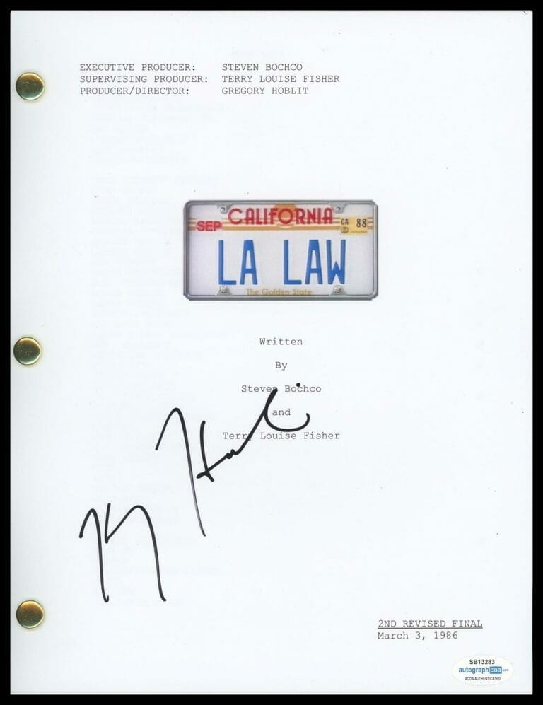 HARRY HAMLIN “L.A. LAW” AUTOGRAPH SIGNED ‘MICHAEL KUZAK’ PILOT EPISODE SCRIPT COLLECTIBLE MEMORABILIA