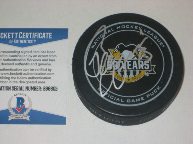 BILL GUERIN SIGNED PENGUINS 50TH ANNIVERSARY OFFICIAL GAME PUCK W/ BECKETT COA COLLECTIBLE MEMORABILIA