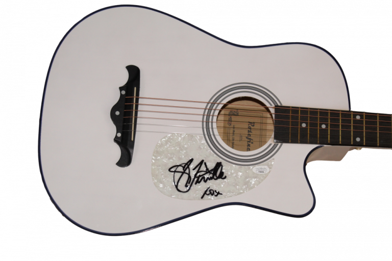 TENILLE TOWNES SIGNED AUTOGRAPH FULL SIZE ACOUSTIC GUITAR – VERY RARE! JSA COA COLLECTIBLE MEMORABILIA