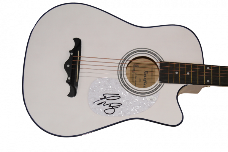 SCOTTY MCCREERY SIGNED AUTOGRAPH FULL SIZE ACOUSTIC GUITAR CLEAR AS DAY JSA COA COLLECTIBLE MEMORABILIA