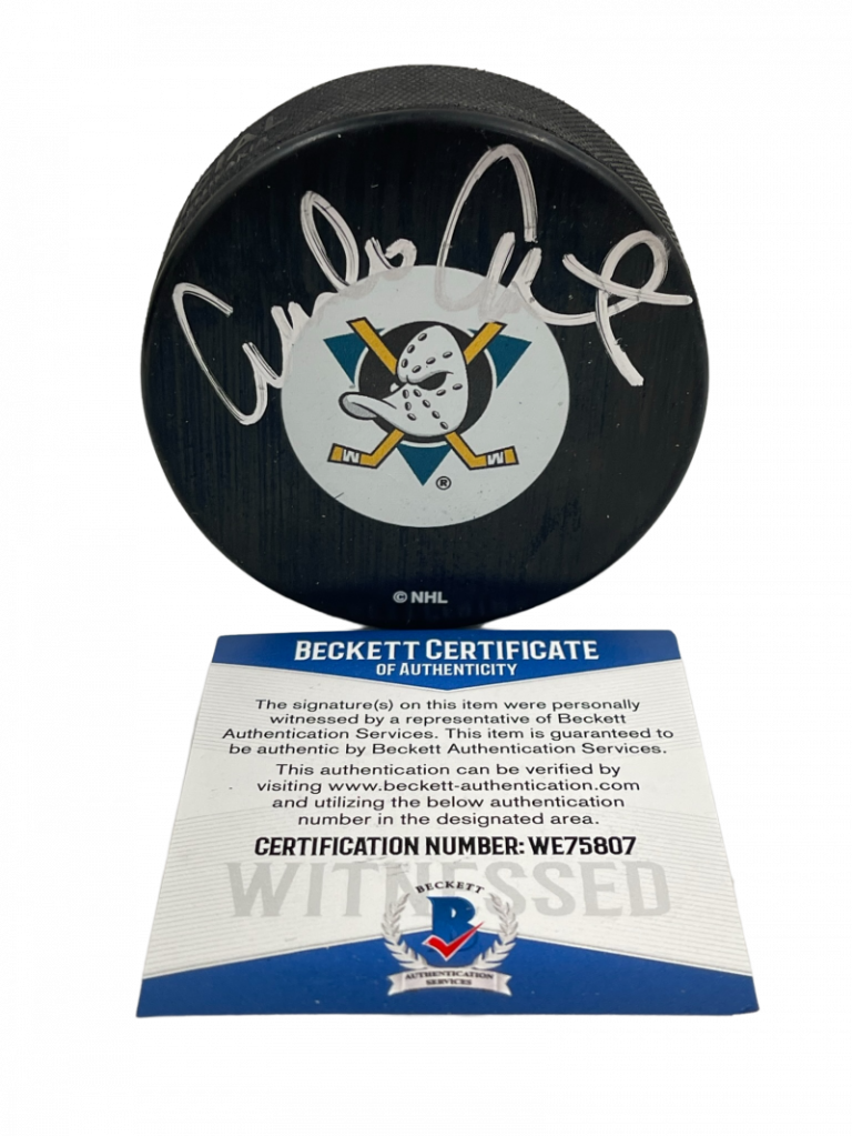 EMILIO ESTEVEZ SIGNED THE MIGHTY DUCKS HOCKEY PUCK AUTOGRAPH BECKETT WITNESS 11 COLLECTIBLE MEMORABILIA