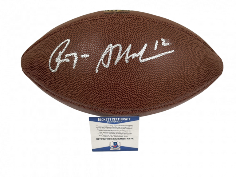 ROGER STAUBACH SIGNED NFL FOOTBALL DALLAS COWBOYS AUTOGRAPH BECKETT COA 7 COLLECTIBLE MEMORABILIA