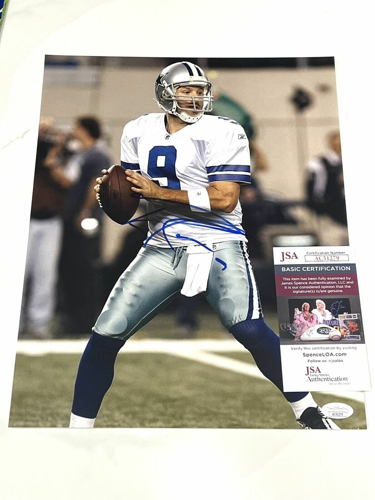 Signed Tony Romo Photo - RARE 11X14 JSA