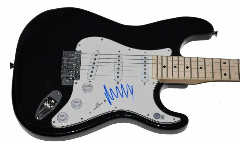 MARCUS MUMFORD SIGNED AUTOGRAPHED ELECTRIC GUITAR MUMFORD & SONS BECKETT COA COLLECTIBLE MEMORABILIA