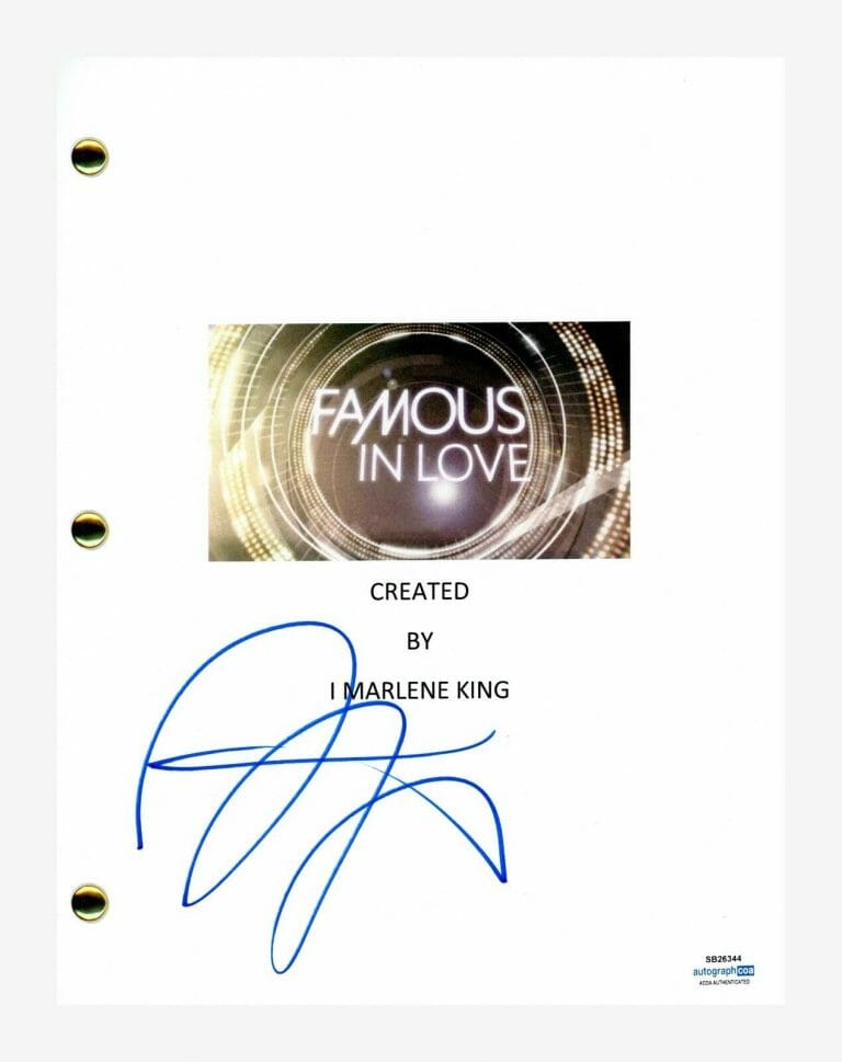 BELLA THORNE SIGNED AUTOGRAPHED FAMOUS IN LOVE PILOT EPISODE SCRIPT ACOA COA COLLECTIBLE MEMORABILIA