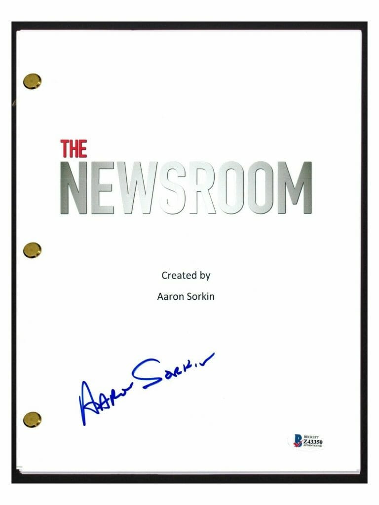 AARON SORKIN SIGNED AUTOGRAPHED THE NEWSROOM PILOT EPISODE SCRIPT BECKETT COA COLLECTIBLE MEMORABILIA