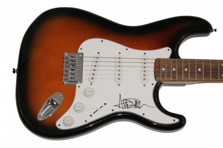 AVRIL LAVIGNE SIGNED AUTOGRAPH FENDER ELECTRIC GUITAR – UNDER MY SKIN LET GO JSA COLLECTIBLE MEMORABILIA