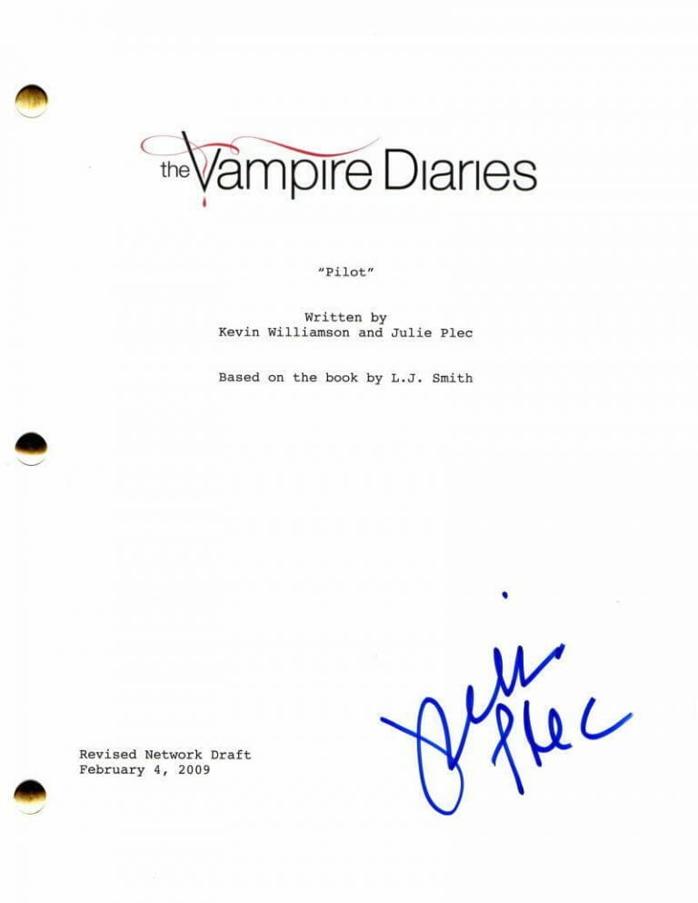JULIE PLEC SIGNED AUTOGRAPH THE VAMPIRE DIARIES FULL PILOT SCRIPT – VERY RARE! COLLECTIBLE MEMORABILIA