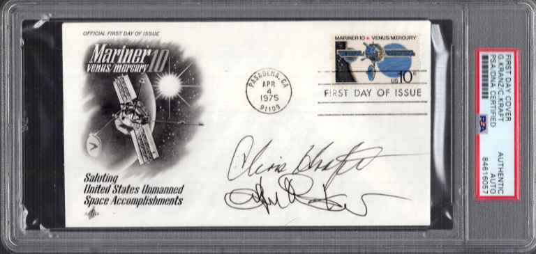 GENE KRANZ+CHRIS KRAFT HAND SIGNED FIRST DAY COVER NASA LEGENDS PSA SLABBED COLLECTIBLE MEMORABILIA