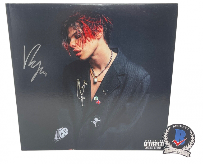 YUNGBLUD SIGNED AUTOGRAPHED SELF TITLED 2022 VINYL RECORD ALBUM LP BECKETT COA COLLECTIBLE MEMORABILIA