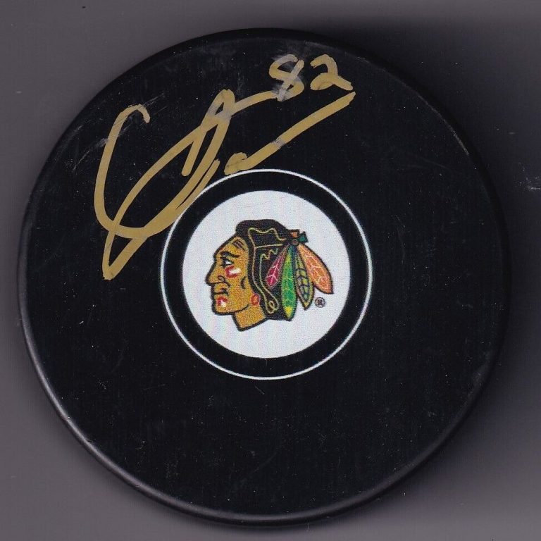 CALEB JONES SIGNED (CHICAGO BLACKHAWKS) AUTOGRAPH HOCKEY SOUVENIR PUCK W/COA #82 COLLECTIBLE MEMORABILIA