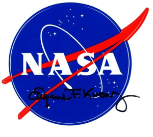 EUGENE KRANZ SIGNED AUTOGRAPHED 4.5×4 NASA INSIGNIA “MEATBALL” STICKER COLLECTIBLE MEMORABILIA