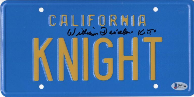 WILLIAM DANIELS SIGNED KNIGHT RIDER LICENSE PLATE KITT AUTOGRAPH BECKETT COLLECTIBLE MEMORABILIA