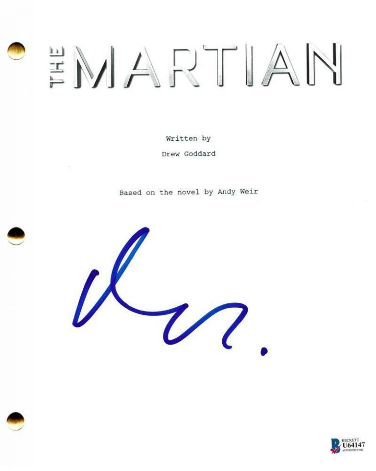 MATT DAMON SIGNED THE MARTIAN FULL MOVIE SCRIPT AUTOGRAPH BECKETT COLLECTIBLE MEMORABILIA