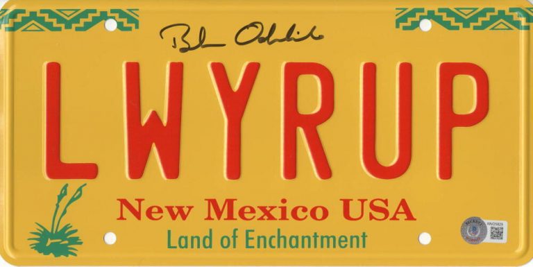 BOB ODENKIRK SIGNED LICENSE PLATE LWYERUP BREAKING BAD AUTOGRAPH BECKETT WITNESS COLLECTIBLE MEMORABILIA