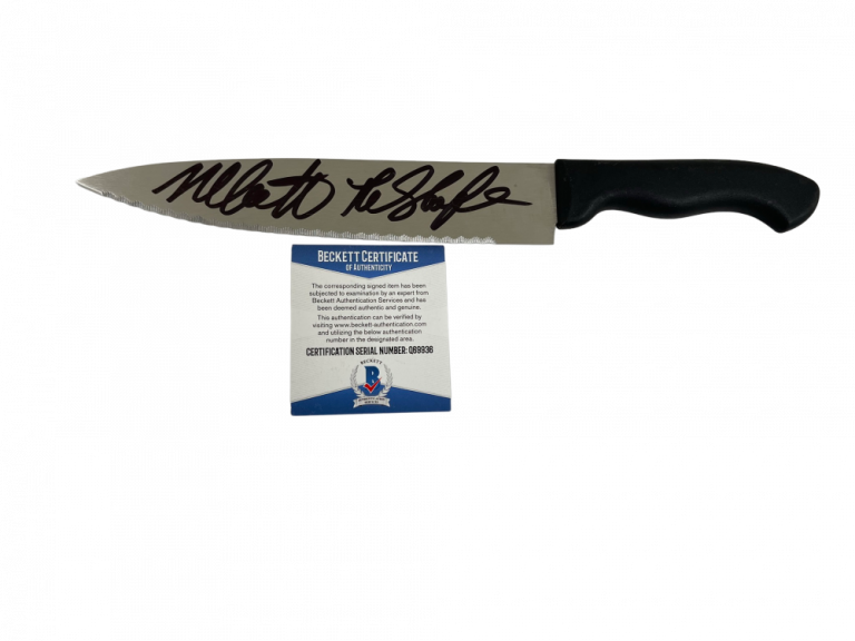 NICK CASTLE SIGNED KNIFE THE SHAPE HALLOWEEN “REAL KNIFE” AUTOGRAPH BECKETT 17 COLLECTIBLE MEMORABILIA