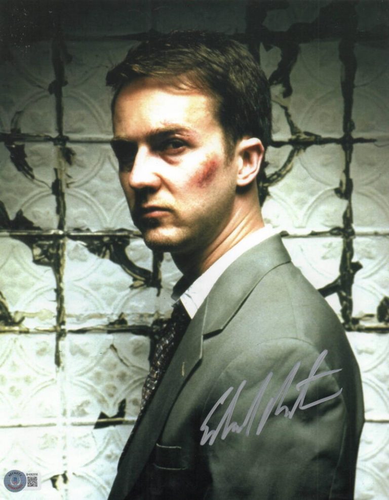 ED NORTON SIGNED 11X14 PHOTO FIGHT CLUB RARE FULL SIGNATURE AUTOGRAPH BECKETT 2 COLLECTIBLE MEMORABILIA