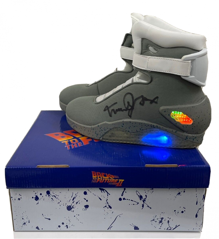 MICHAEL J FOX SIGNED BACK TO THE FUTURE SNEAKERS AUTHENTIC AUTOGRAPH BECKETT 9 COLLECTIBLE MEMORABILIA
