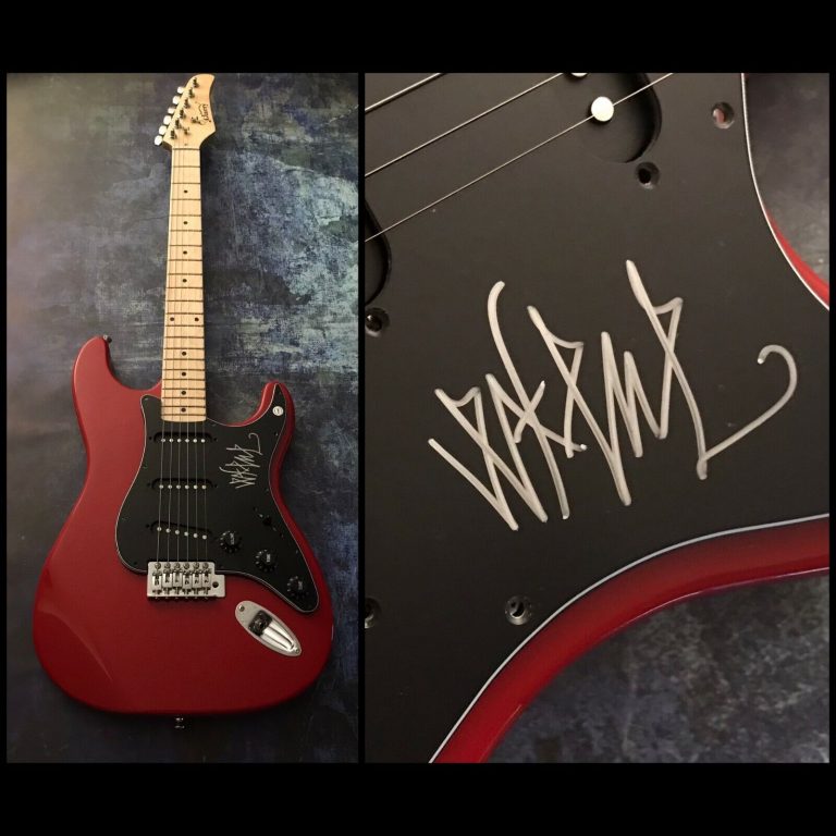 GFA WE’RE DESPERATE – BAND X * EXENE CERVENKA * SIGNED ELECTRIC GUITAR E1 COA COLLECTIBLE MEMORABILIA