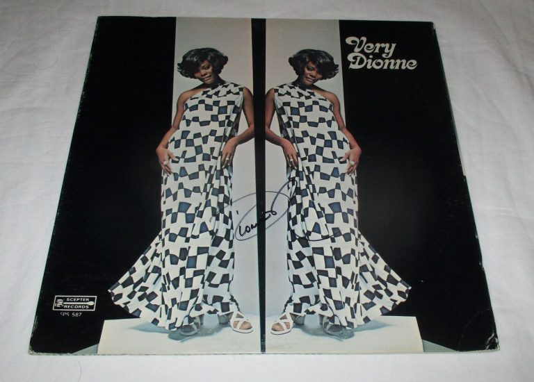 DIONNE WARWICK SIGNED VERY DIONNE VINYL RECORD JSA COLLECTIBLE MEMORABILIA