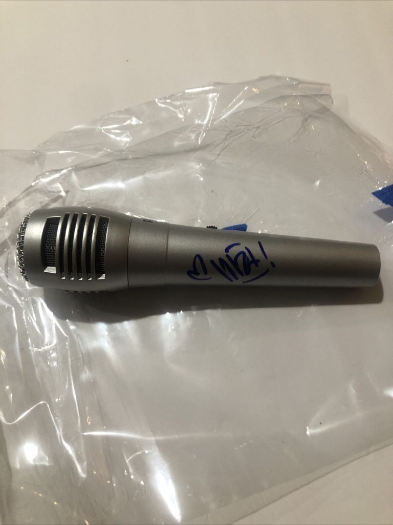 ILIZA SCHLESINGER SIGNED AUTOGRAPH MICROPHONE COMEDIAN ACOA NETFLIX COLLECTIBLE MEMORABILIA