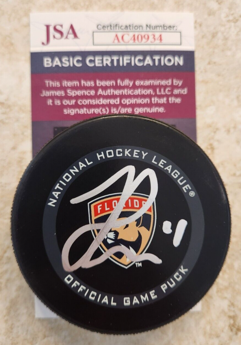 JONATHAN HUBERDEAU SIGNED OFFICIAL NHL GAME PUCK W/ JSA COA FLORIDA PANTHERS 2 COLLECTIBLE MEMORABILIA