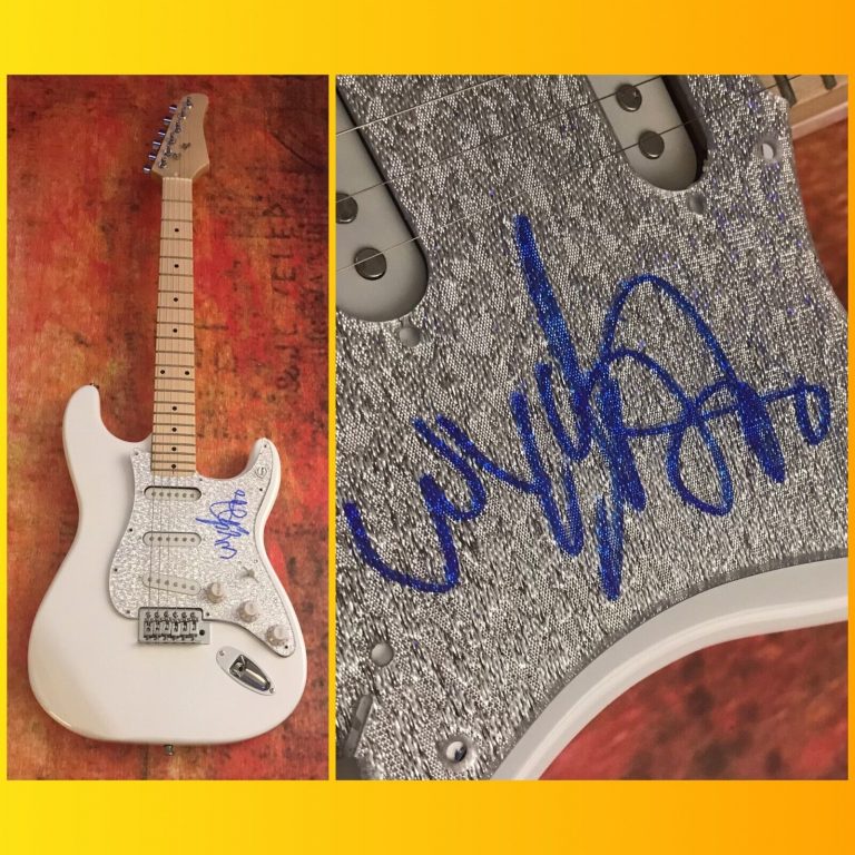 GFA THE FUGEES STAR * WYCLEF JEAN * SIGNED ELECTRIC GUITAR W2 COA COLLECTIBLE MEMORABILIA