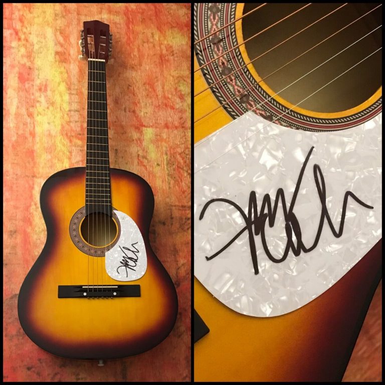 Judy Collins signed Judith album vinyl record COA proof autographed STAR Judy Collins signed Judith album vinyl record COA proof autographed STAR