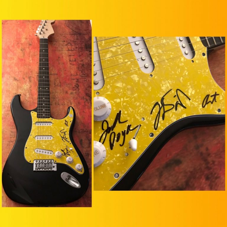 GFA SOMERSAULT X3 BAND * BEACH FOSSILS * SIGNED ELECTRIC GUITAR B3 COA COLLECTIBLE MEMORABILIA