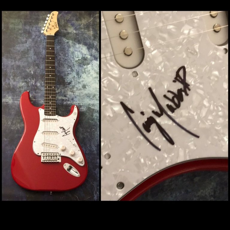 GFA BLESSTHEFALL & ESCAPE THE FATE * CRAIG MABBITT * SIGNED ELECTRIC GUITAR COA COLLECTIBLE MEMORABILIA