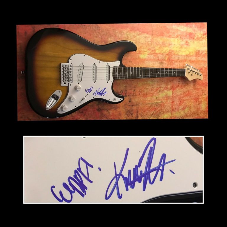 GFA KEVIN MCKEOWN & ERIC OWEN * BLACK PISTOL FIRE * SIGNED ELECTRIC GUITAR D COA COLLECTIBLE MEMORABILIA
