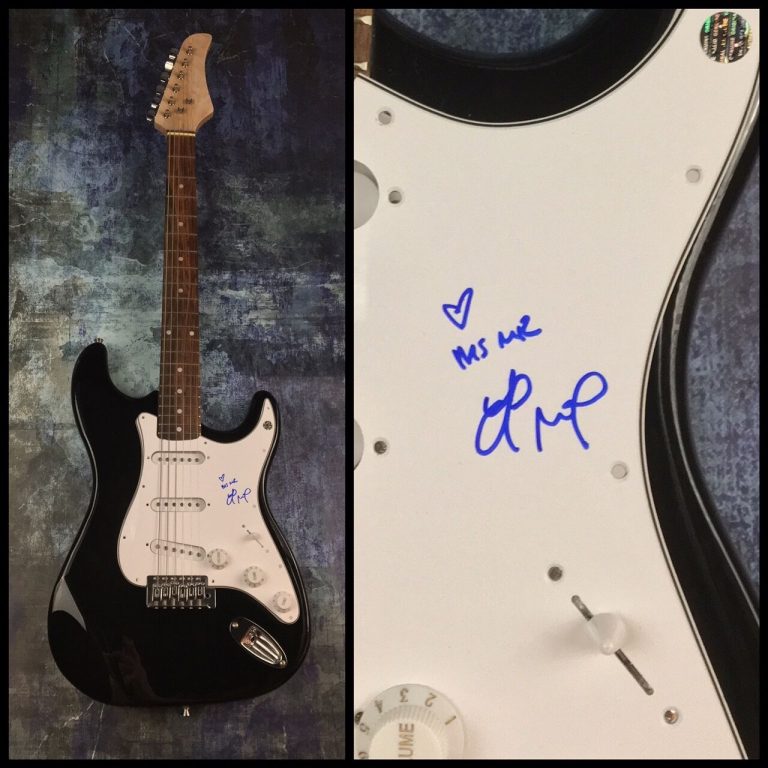 GFA LIZZY PLAPINGER DUO * MS MR * SIGNED AUTOGRAPH ELECTRIC GUITAR B COA COLLECTIBLE MEMORABILIA
