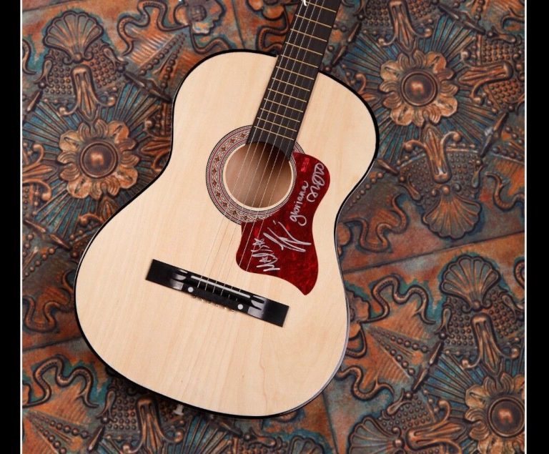 GFA WILD AT HEART BAND * GLORIANA * SIGNED ACOUSTIC GUITAR G1 COA COLLECTIBLE MEMORABILIA
